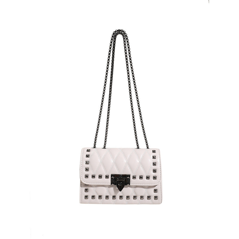 Retro rhombus chain rivet crossbody small square bag